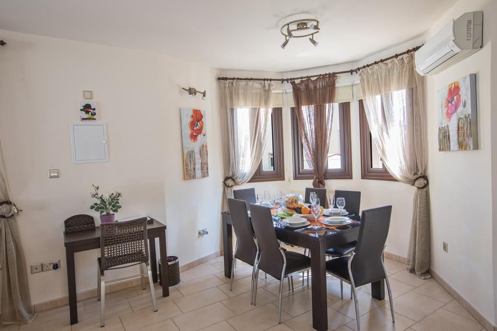 Artemisia Villa Protaras Exterior photo