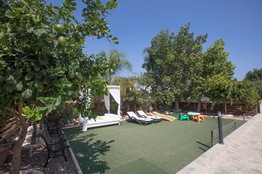 Artemisia Villa Protaras Exterior photo